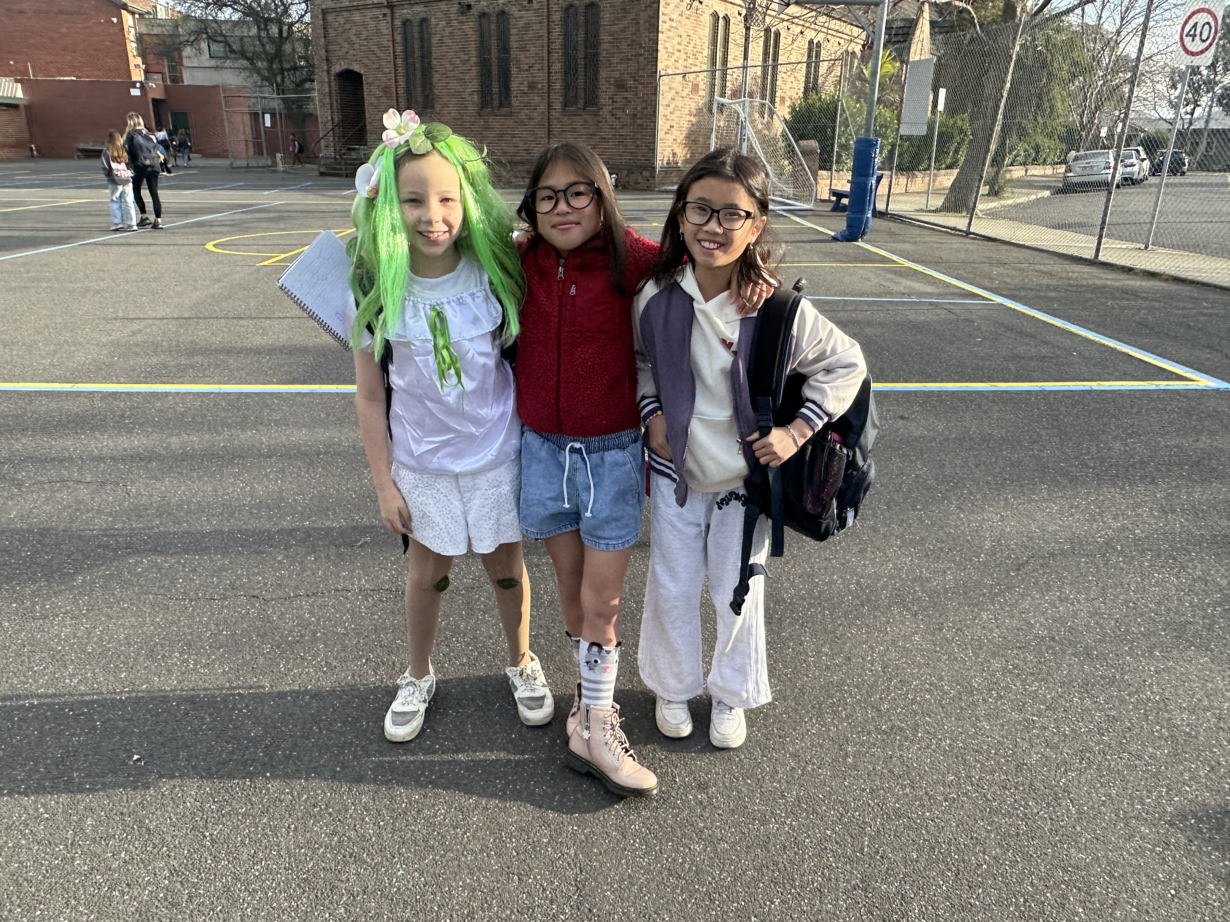 /uploaded_files/media/gallery/17562646062025 book week (49).JPG